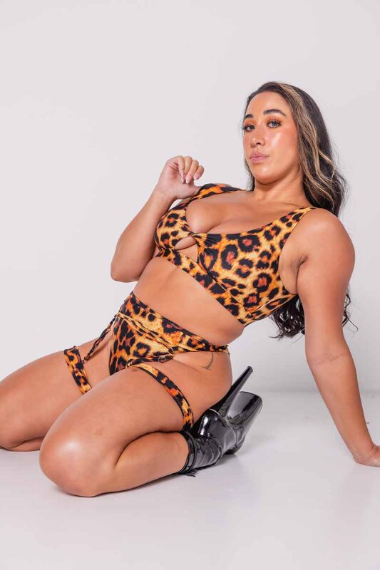 AMBR Designs Twist Crop Top Fierce L
