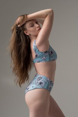 Pole Addict The Simple One Top Stelvia S