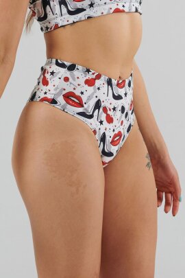 Juicee Peach Shorts Brazils Lipstick & Heels L