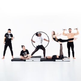 Pole Dance Matte Lupit Pole PREMIUM Multi Use Quadratisch 150 cm Silber