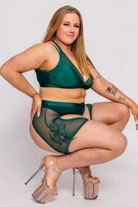AMBR Designs Frame Highs Shorts Emerald S